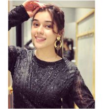 Eisha Singh Picture