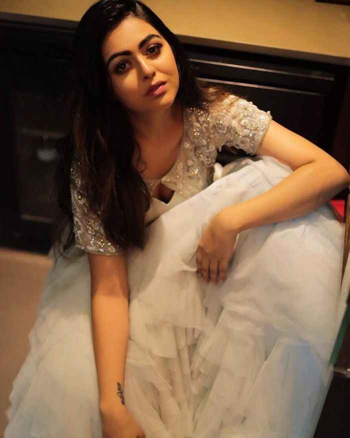 Shafaq Naaz Pic Download