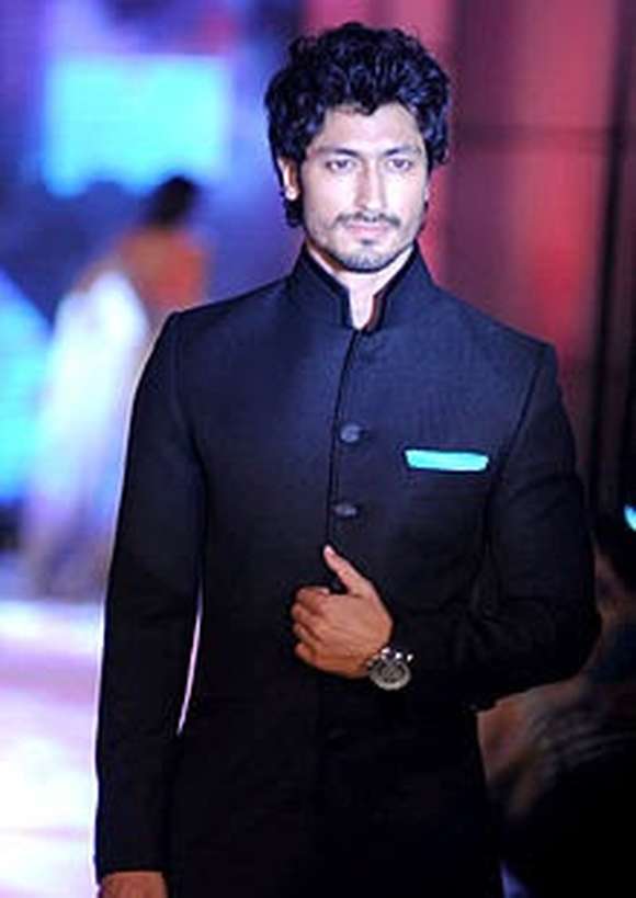 Vidyut Jammwal Picture