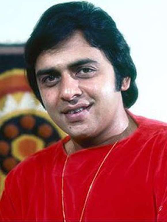 Vinod Mehra Pic