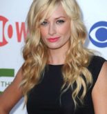 Beth Behrs Image