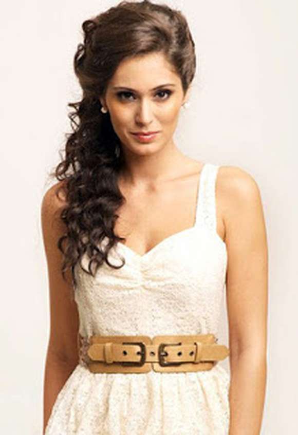 Bruna Abdullah Images