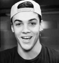 Grayson Dolan Pic