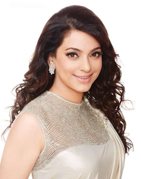 Juhi S Chawla Image