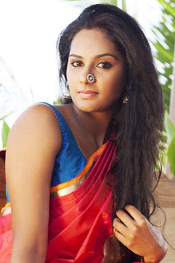 Lakshmi Priyaa Chandramouli Images