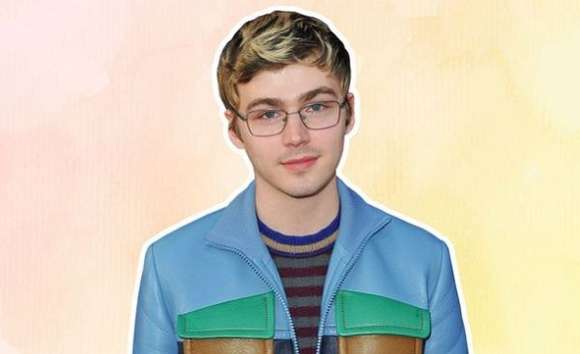 Miles Heizer Images