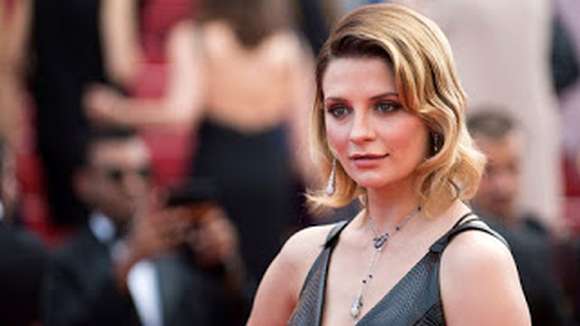 Mischa Barton Picture