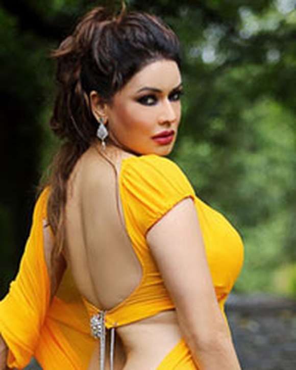 Poonam Jhawer Image