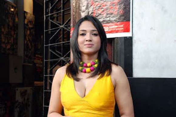 Ritu Parna Sen Images