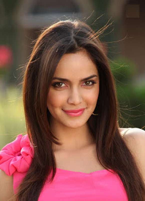 Shazahn Padamsee Images