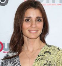 Shiri Appleby Image