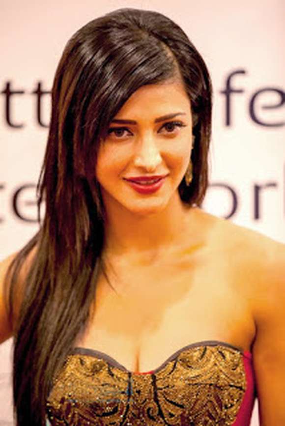 Shruti Rajalakshmi Haasan Image