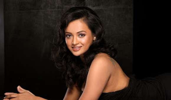 Tanu Roy Images