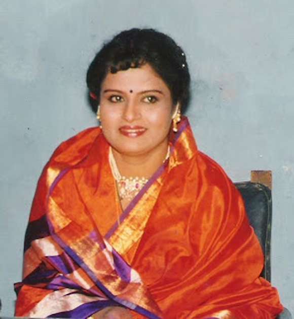 Usha Chavan KaduDeshmukh Image