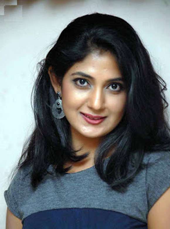 Yagna Shetty Image