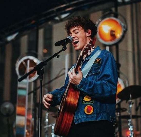 Zach Herron Image