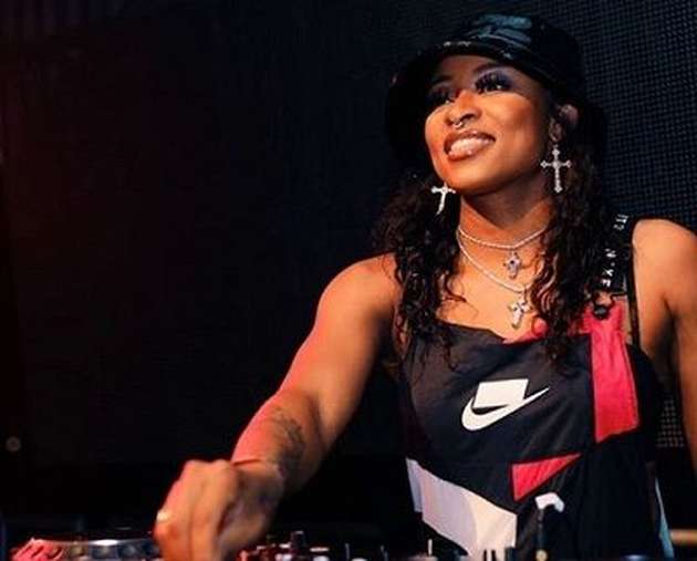 Dj Zinhle