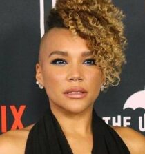 Emmy Raver Lampman. Images