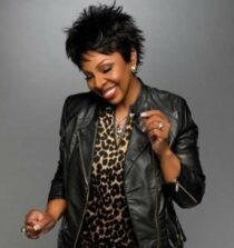 Gladys Maria Knight.