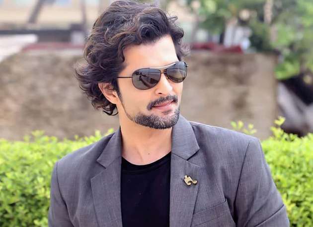 raqesh bapat image