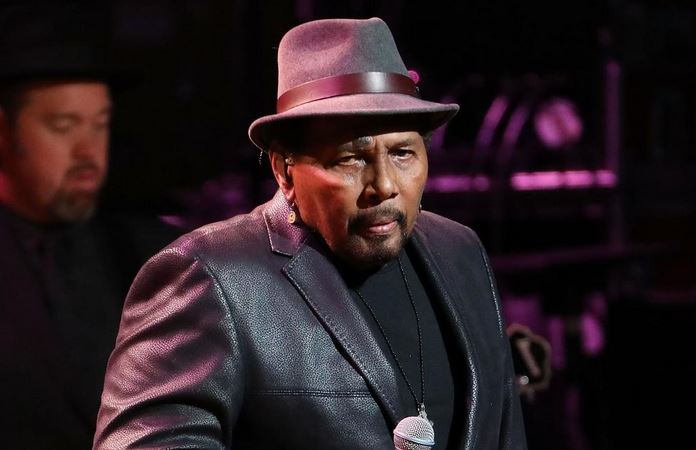 Aaron Neville height