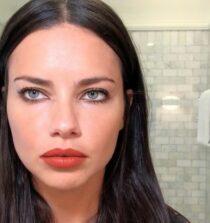 Adriana Lima weight