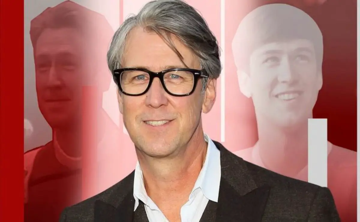 alan ruck age net worth bio wiki wife weight kids 2021 2022 the personage