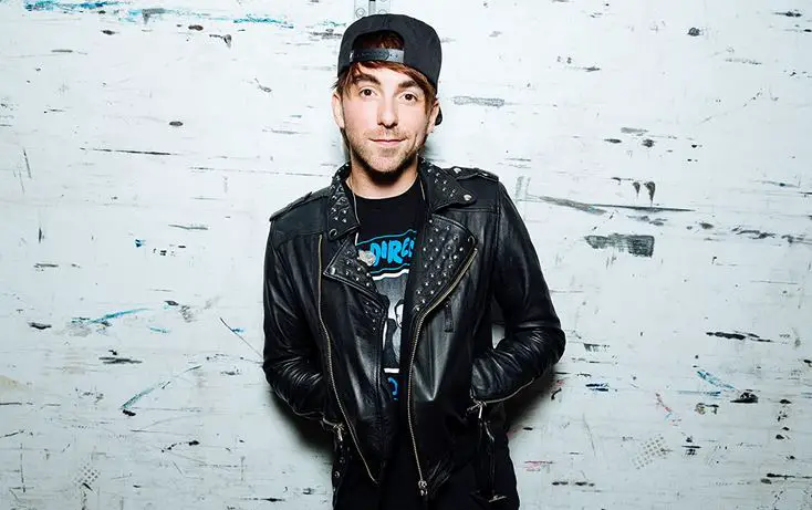 Alex Gaskarth age