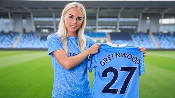 Alex Greenwood net worth