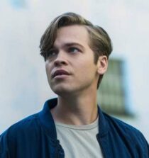 Alexander Calvert