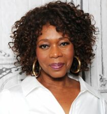 Alfre Woodard net worth