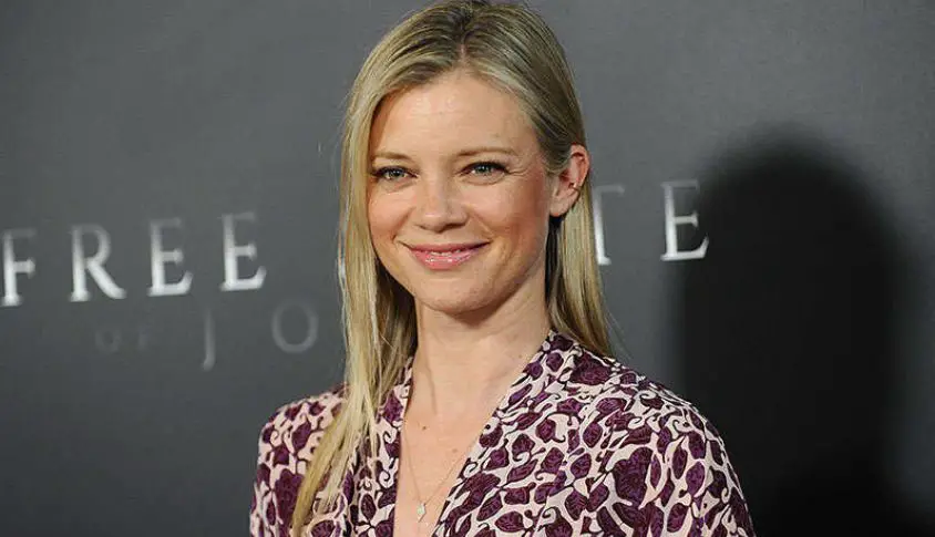 Amy Smart age