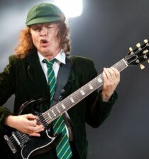 Angus Young age