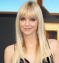 Anna Faris weight