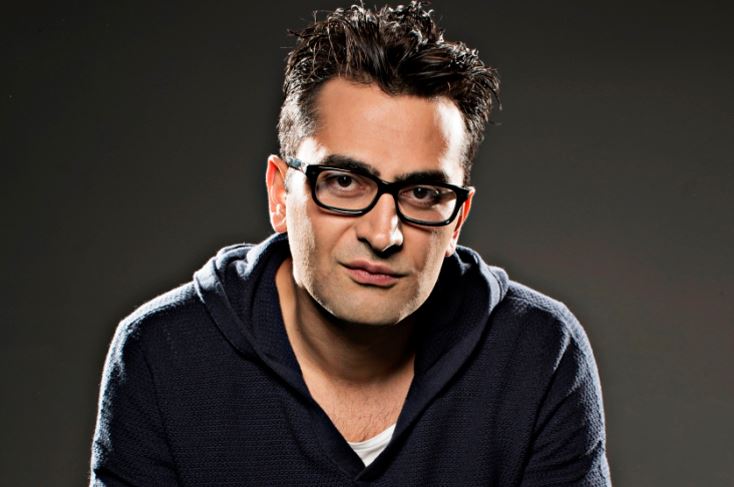 Antonio Esfandiari height