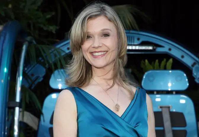 Ariana Richards weight