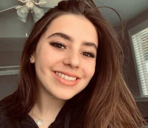 Avia Colette Butler Net Worth, Bio, Weight, Height, Age 2022 - The