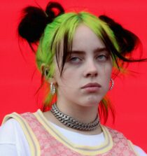 Billie Eilish height