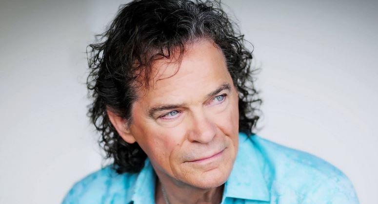 Bj Thomas height