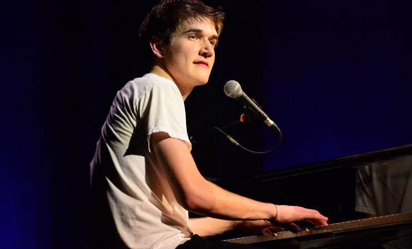 Bo Burnham height