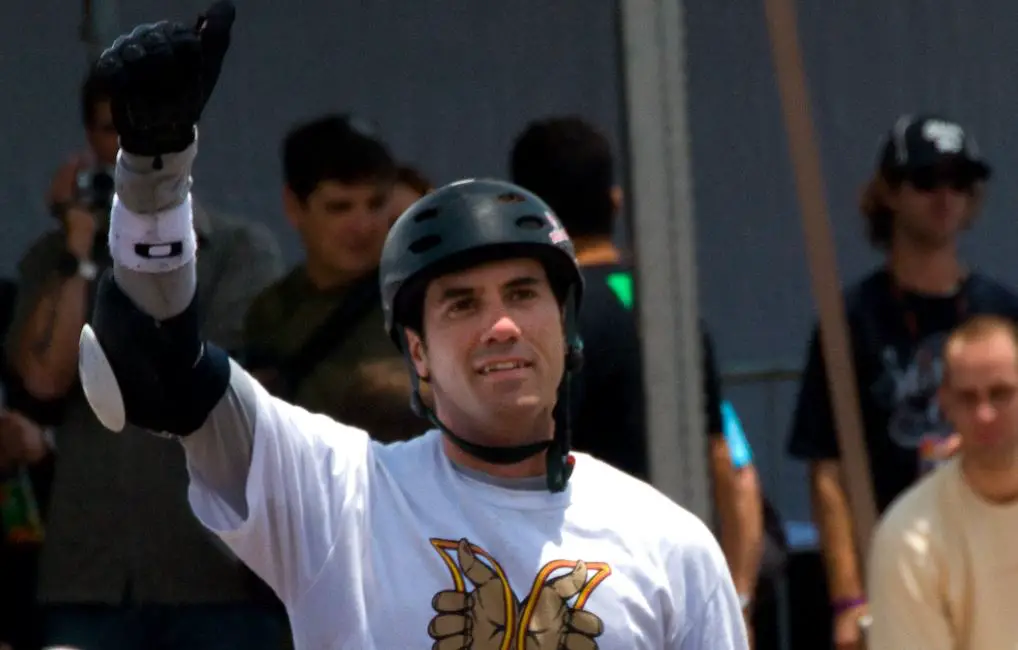 Bob Burnquist net worth, BioWiki, Wife, Age, Kids, Weight 2024 The