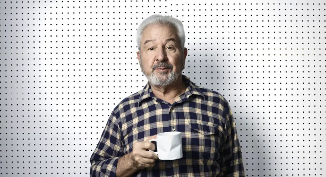 Bob Vila Net worth, Age Wife, BioWiki, Kids, Weight 2024 The Personage