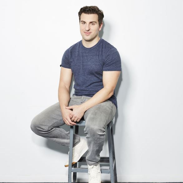 Brian Chesky Net Worth, Age: Kids, Wife, Weight, Bio-Wiki 2024| The ...