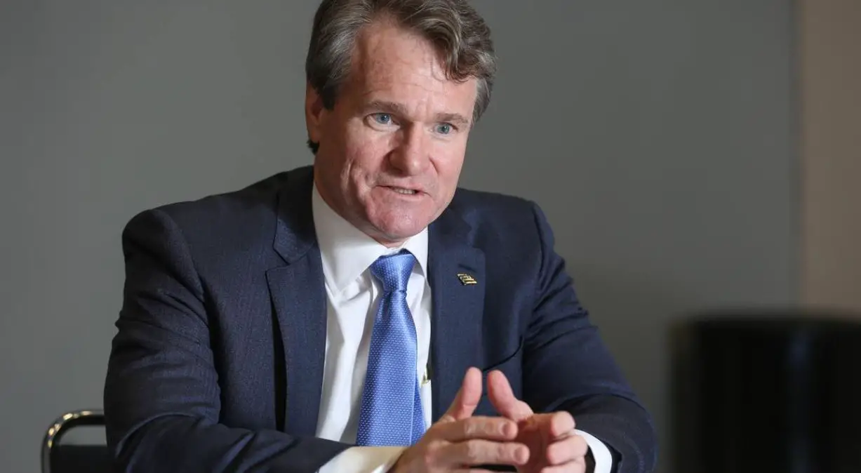 Brian Moynihan height