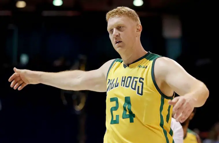 Brian Scalabrine height