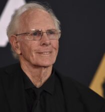 Bruce Dern height