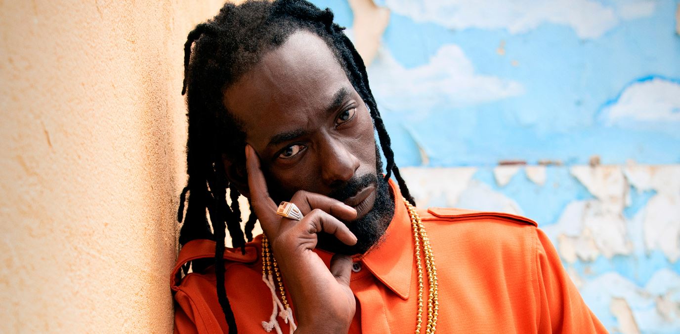 Buju Banton height