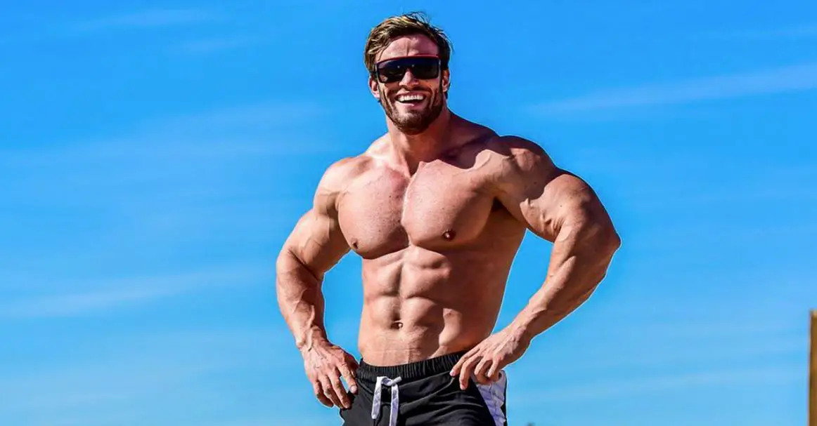 Calum Von Moger height