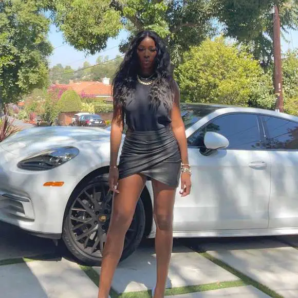 Cari Champion Net Worth, Height, Age, Weight, Bio Cari Champion height