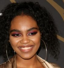 China Anne McClain weight